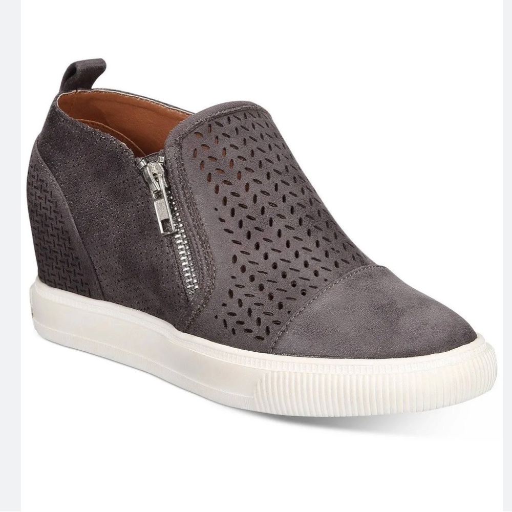Dolce Vita Womens Krissa Faux Fashion Wedge Sneaker